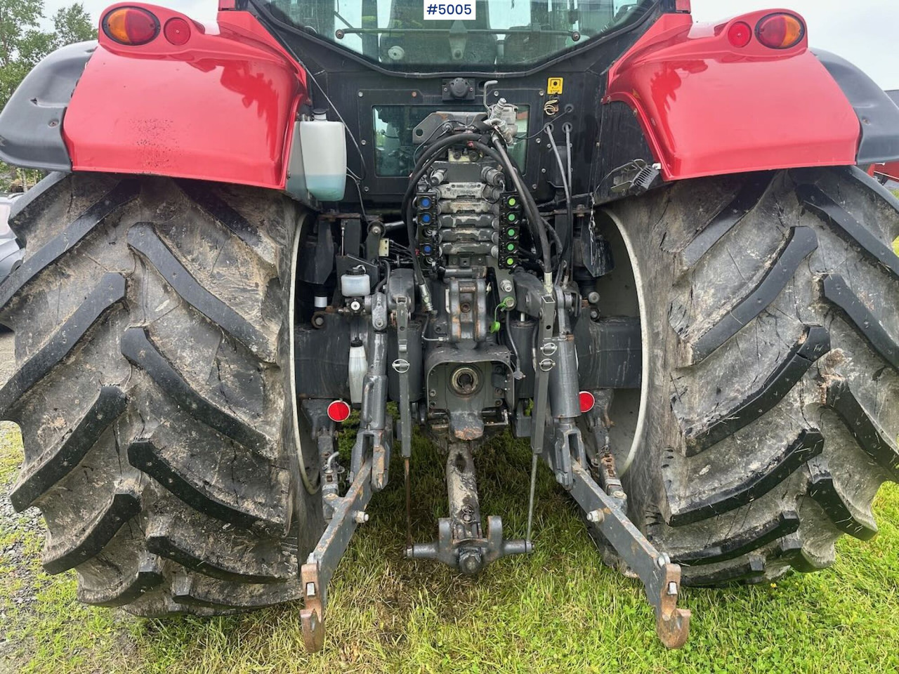 Tractor 2012 Valtra T213: afbeelding 17