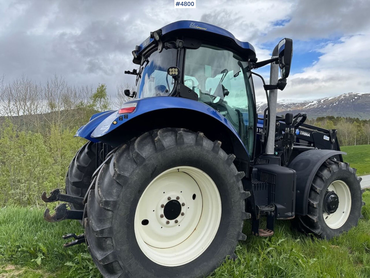 2013 New Holland T7.210 AC Blue Power m/ Frontlaster - Tractor: afbeelding 3 2013 New Holland T7.210 AC Blue Power m/ Frontlaster - Tractor: afbeelding 3