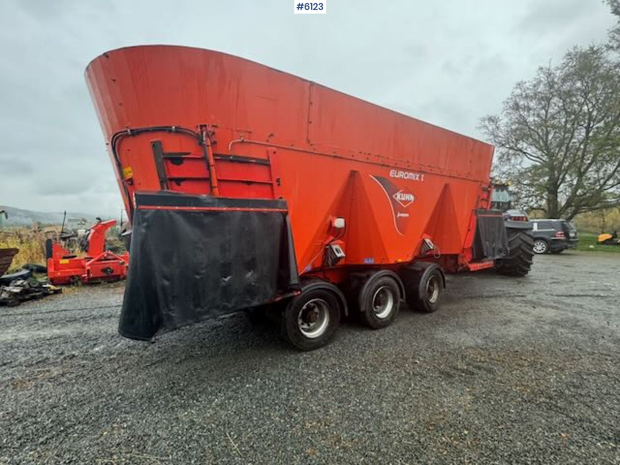 2014 Kuhn Euromix I 4573 feed mixer - Hooi-/ Voedermachine: afbeelding 4 2014 Kuhn Euromix I 4573 feed mixer - Hooi-/ Voedermachine: afbeelding 4