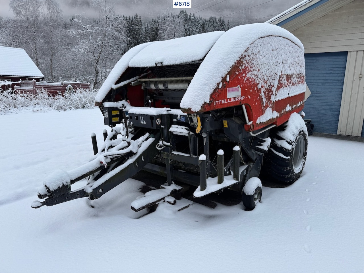 2016 Kuhn I-BIO Intelliwrap Round baler. Never been used! - Hooi-/ Voedermachine: afbeelding 3 2016 Kuhn I-BIO Intelliwrap Round baler. Never been used! - Hooi-/ Voedermachine: afbeelding 3