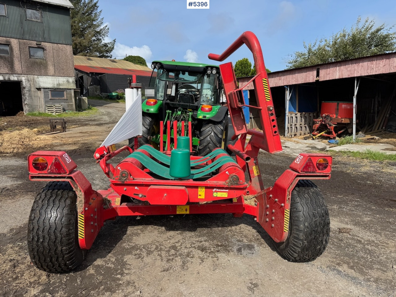 2016 Kverneland 7740 J round bale wrapper - Hooi-/ Voedermachine: afbeelding 5 2016 Kverneland 7740 J round bale wrapper - Hooi-/ Voedermachine: afbeelding 5