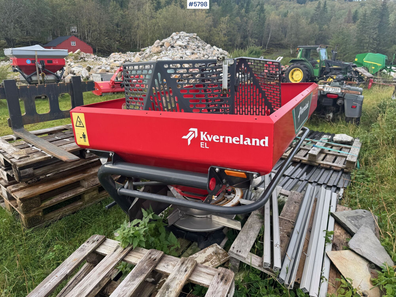 2018 Kverneland Manure spreader. Repair project - Kunstmeststrooier: afbeelding 1 2018 Kverneland Manure spreader. Repair project - Kunstmeststrooier: afbeelding 1