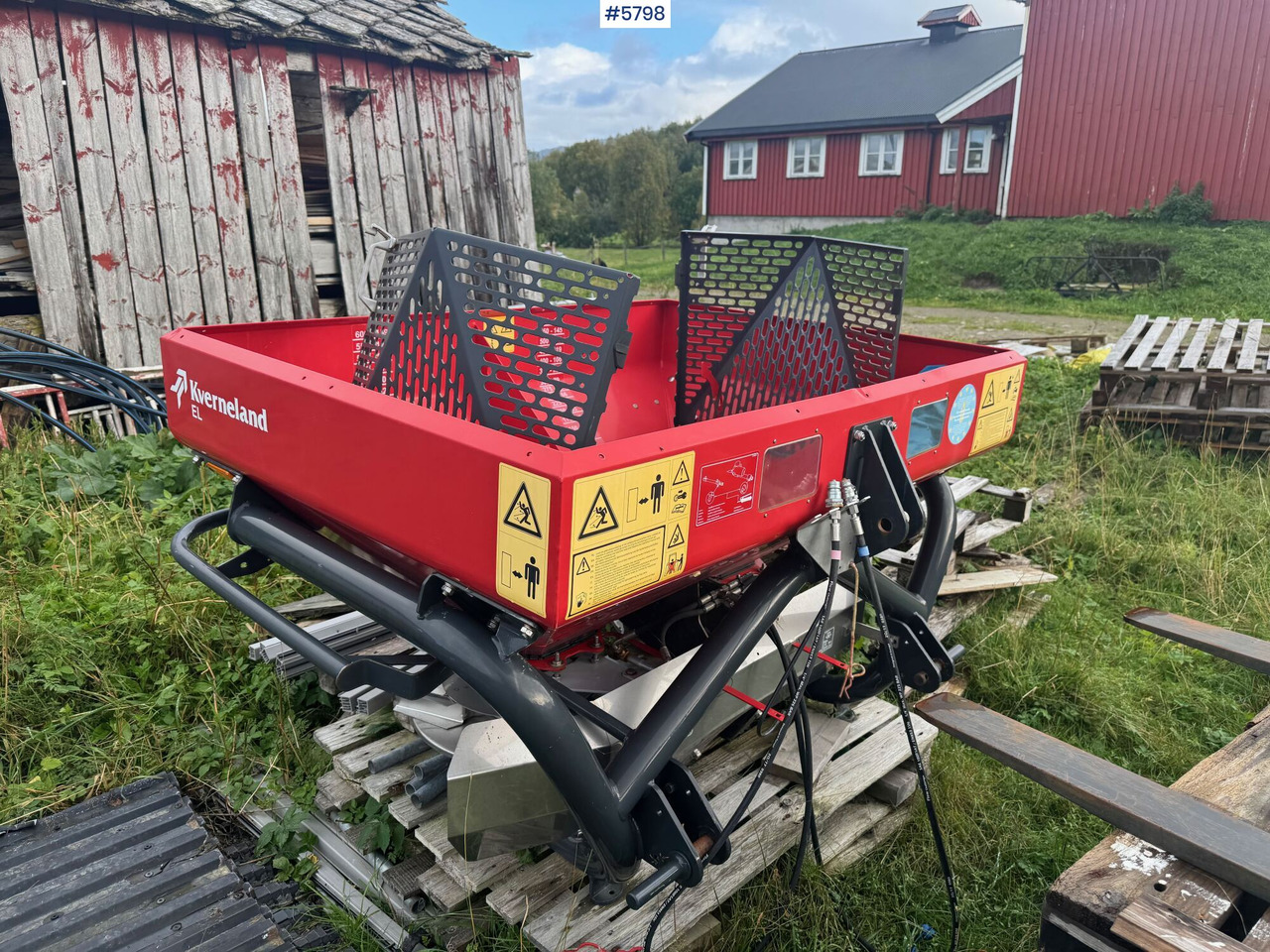 2018 Kverneland Manure spreader. Repair project - Kunstmeststrooier: afbeelding 4 2018 Kverneland Manure spreader. Repair project - Kunstmeststrooier: afbeelding 4
