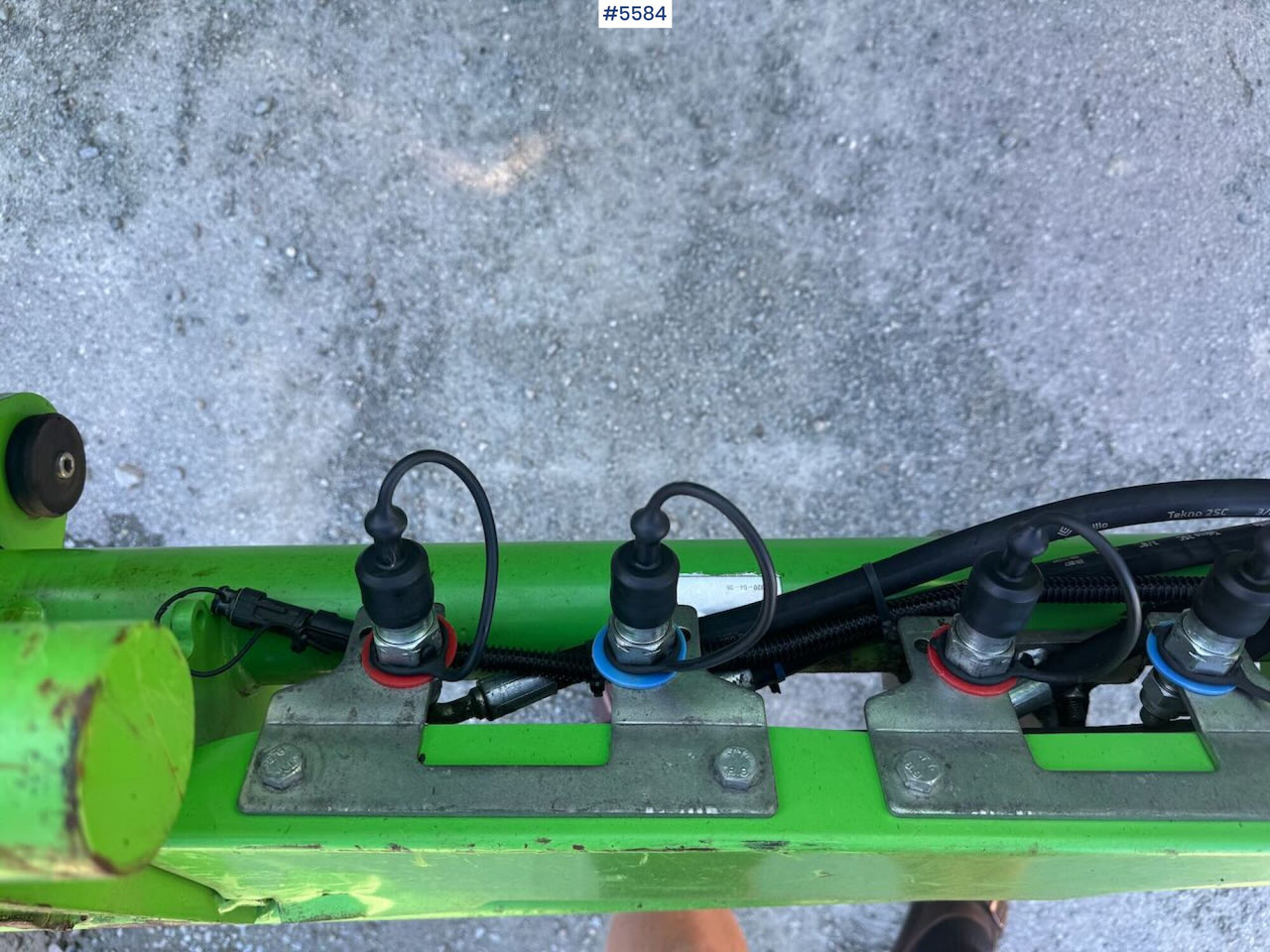 Leasing  2020 Deutz-Fahr 6215 Agrotron w/ front loader & 2 sets of tires 2020 Deutz-Fahr 6215 Agrotron w/ front loader & 2 sets of tires: afbeelding 19