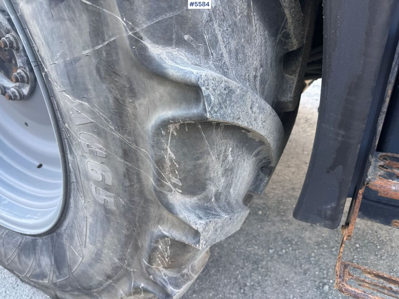 Leasing  2020 Deutz-Fahr 6215 Agrotron w/ front loader & 2 sets of tires 2020 Deutz-Fahr 6215 Agrotron w/ front loader & 2 sets of tires: afbeelding 10