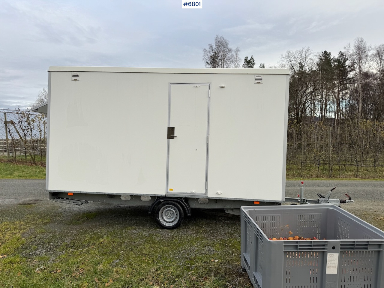 2022 Scanvogn 420- 3 door 6P Office van w/ toilet and storage room. - Wooncontainer, Aanhanger: afbeelding 2 2022 Scanvogn 420- 3 door 6P Office van w/ toilet and storage room. - Wooncontainer, Aanhanger: afbeelding 2