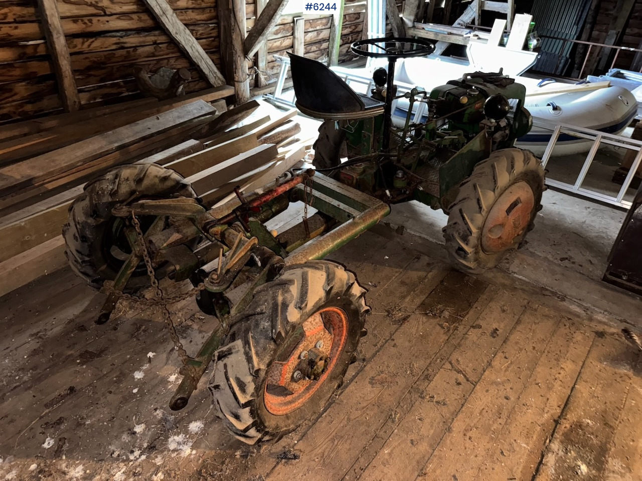 Agria Basen 4x4 - Tractor: afbeelding 4 Agria Basen 4x4 - Tractor: afbeelding 4