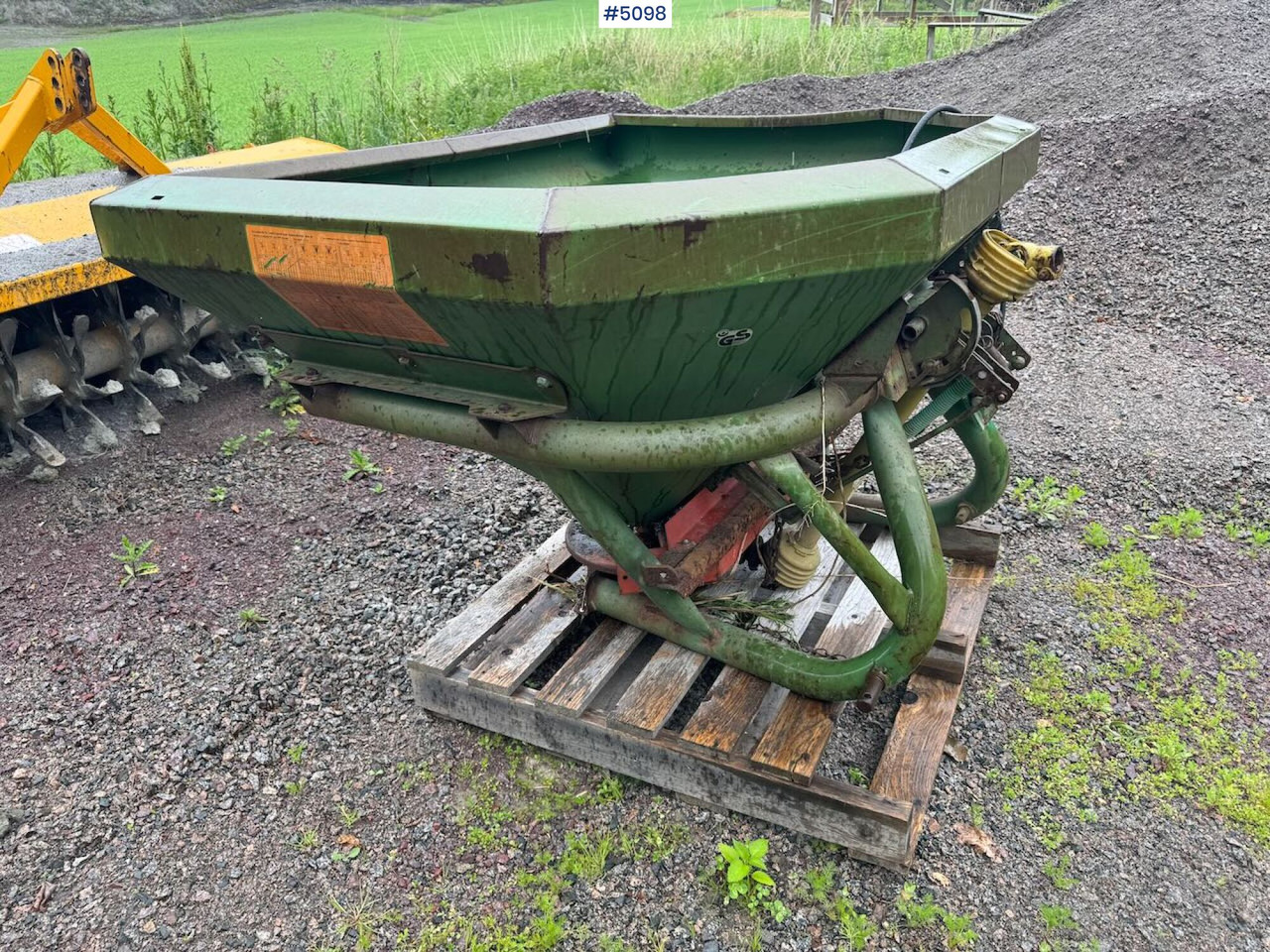 Amazone ZA-F 803 Repair object - Kunstmeststrooier: afbeelding 2 Amazone ZA-F 803 Repair object - Kunstmeststrooier: afbeelding 2