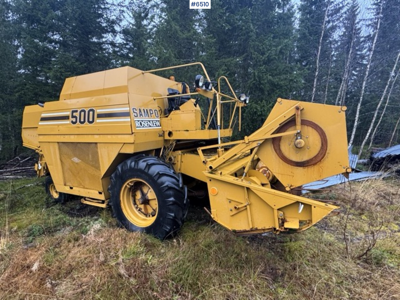 Approx. 1985 Sampo Rosenlew 500 combine harvester - Maaidorser: afbeelding 2 Approx. 1985 Sampo Rosenlew 500 combine harvester - Maaidorser: afbeelding 2