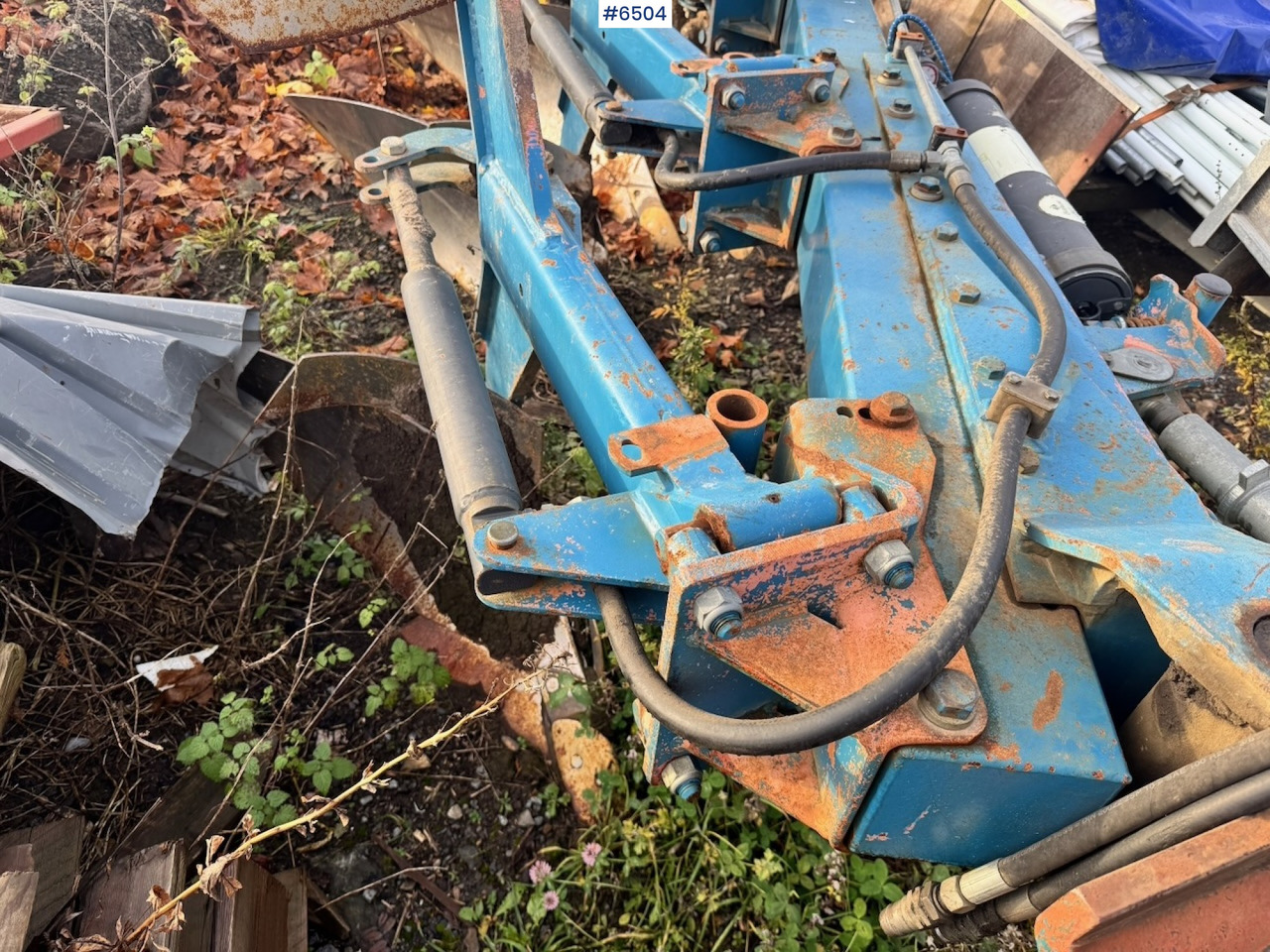 Approx. 1995 Øverum 3-furrow reversible plough - Grondbewerking toebehoor: afbeelding 5 Approx. 1995 Øverum 3-furrow reversible plough - Grondbewerking toebehoor: afbeelding 5