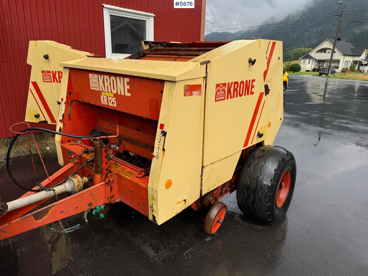 Krone KR 125 Round Baler - Hooi-/ Voedermachine: afbeelding 5 Krone KR 125 Round Baler - Hooi-/ Voedermachine: afbeelding 5