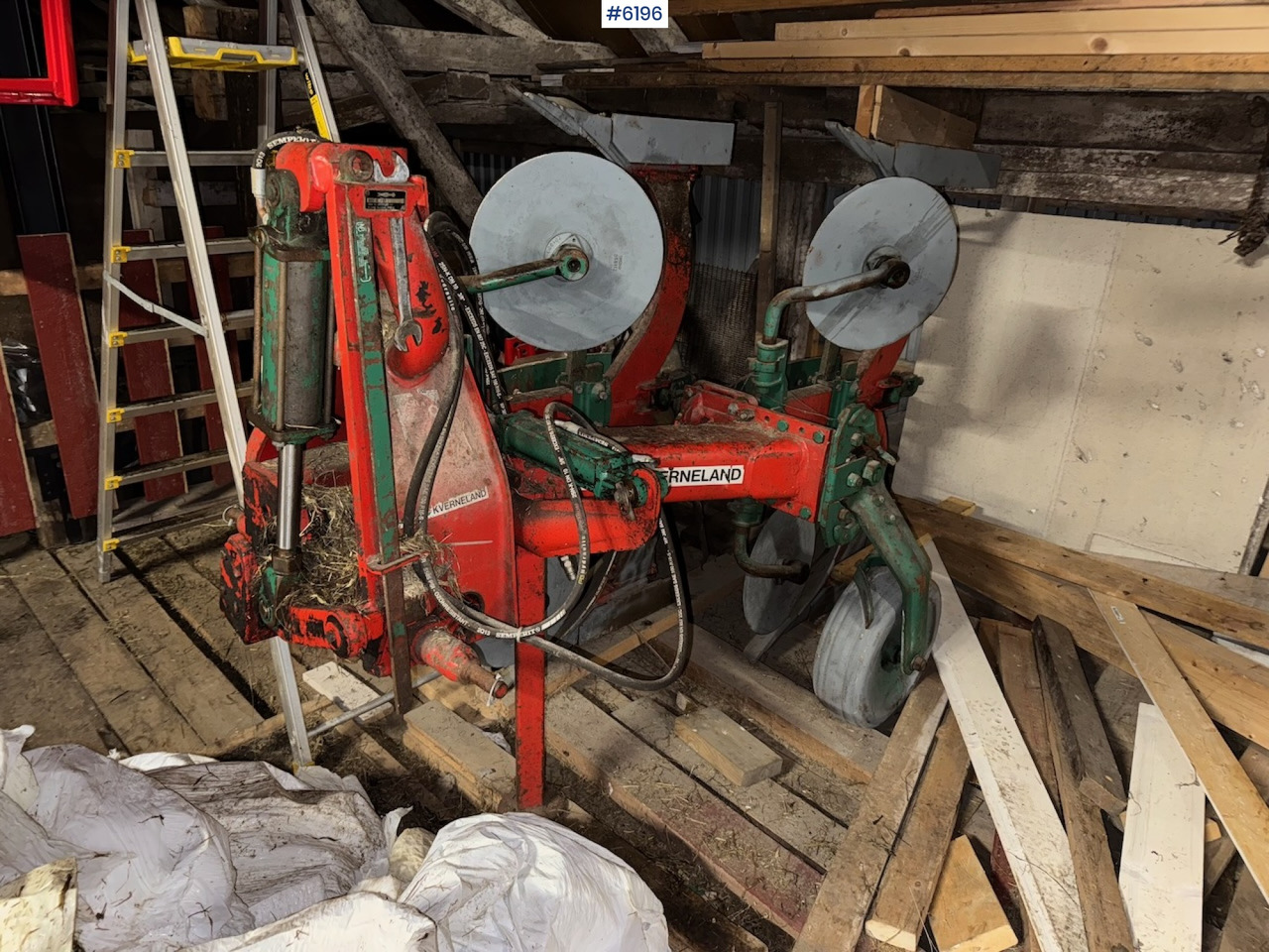 Kverneland Mod. E 3 2-furrow reversible plough. - Grondbewerking toebehoor: afbeelding 3 Kverneland Mod. E 3 2-furrow reversible plough. - Grondbewerking toebehoor: afbeelding 3