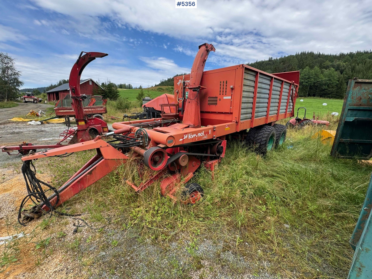 Kverneland Tårup 480 grass trailer w/ trimmer! - Hooi-/ Voedermachine: afbeelding 2 Kverneland Tårup 480 grass trailer w/ trimmer! - Hooi-/ Voedermachine: afbeelding 2