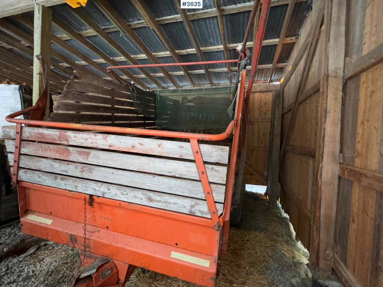 Kverneland UN7000 unloading trailer - Hooi-/ Voedermachine: afbeelding 3 Kverneland UN7000 unloading trailer - Hooi-/ Voedermachine: afbeelding 3