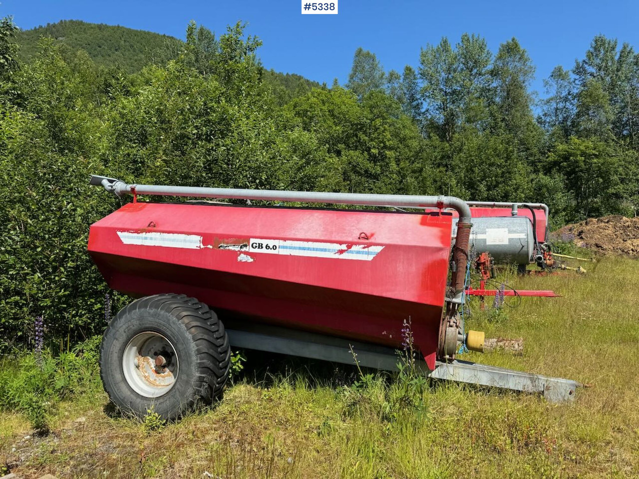 Moi GB 6.0 Fertilizer wagon - Kunstmeststrooier: afbeelding 1 Moi GB 6.0 Fertilizer wagon - Kunstmeststrooier: afbeelding 1