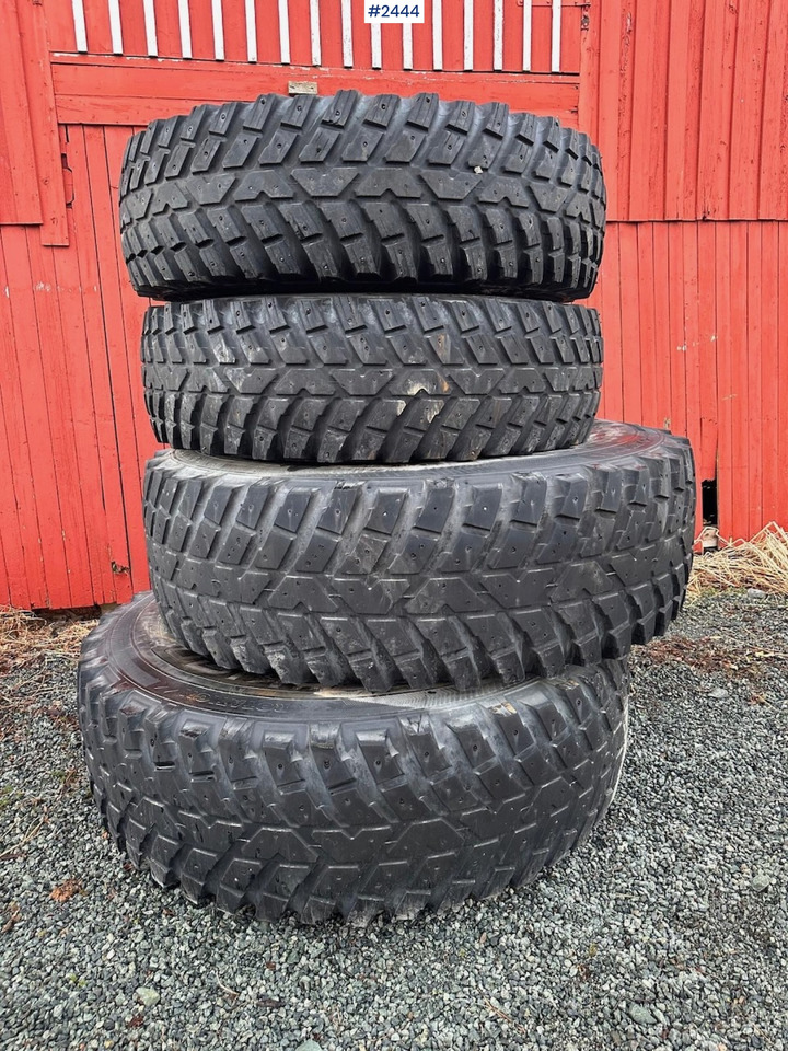 Nokian TRI2 wheelset from Fendt 936 - Complete wiel voor Landbouwmachine: afbeelding 3 Nokian TRI2 wheelset from Fendt 936 - Complete wiel voor Landbouwmachine: afbeelding 3