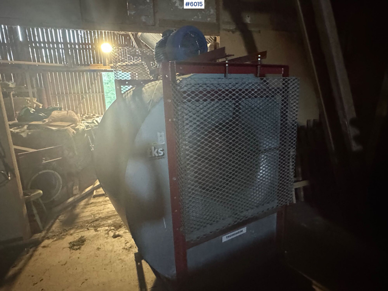 TKS hay dryer w/ cannon and telescopic tube - Hooi-/ Voedermachine: afbeelding 2 TKS hay dryer w/ cannon and telescopic tube - Hooi-/ Voedermachine: afbeelding 2