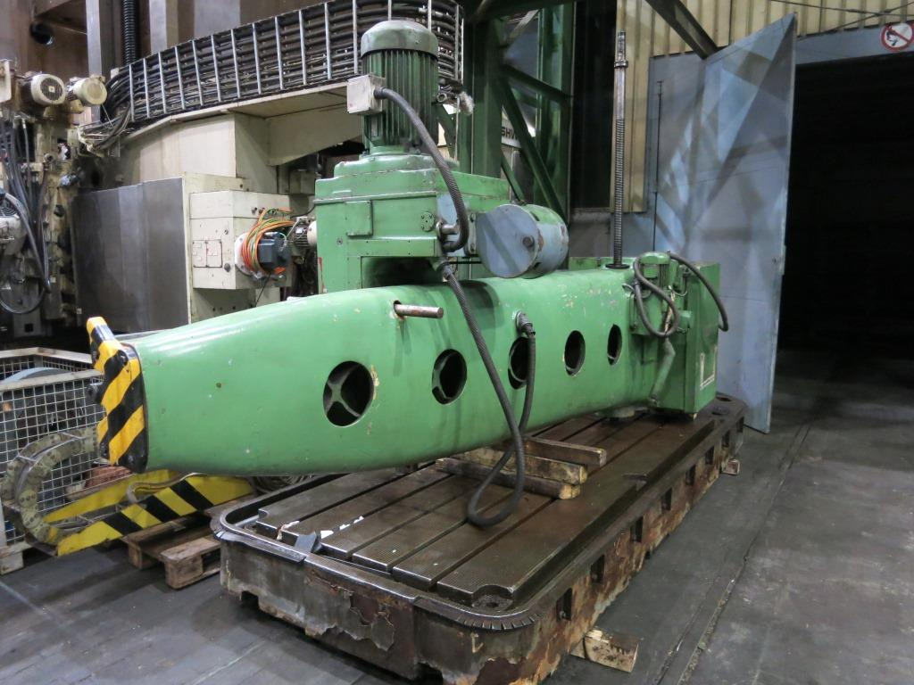 CSEPEL HFR100/3000 - Metaalbewerkingsmachine: afbeelding 3 CSEPEL HFR100/3000 - Metaalbewerkingsmachine: afbeelding 3