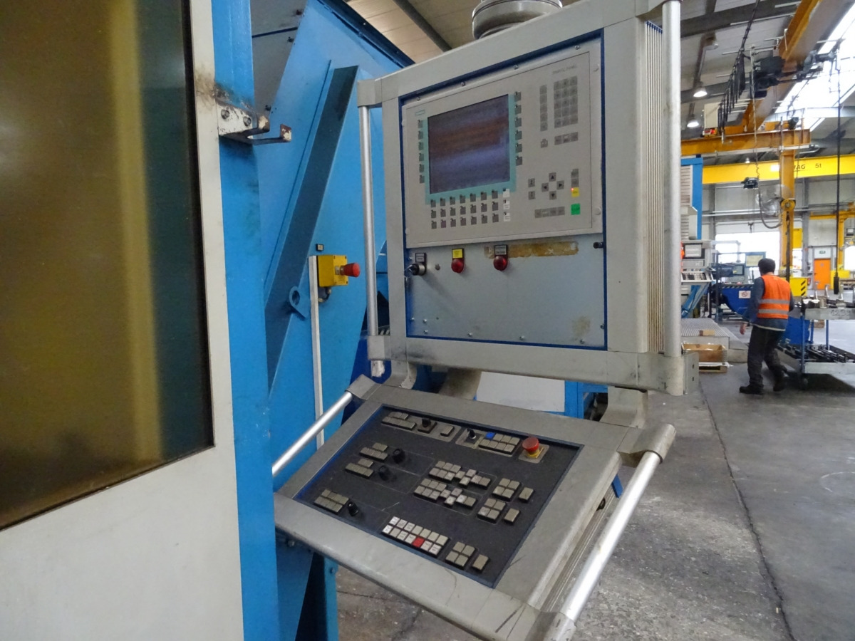 STANKO 1525 / 2008 - Metaaldraaibank: afbeelding 2 STANKO 1525 / 2008 - Metaaldraaibank: afbeelding 2