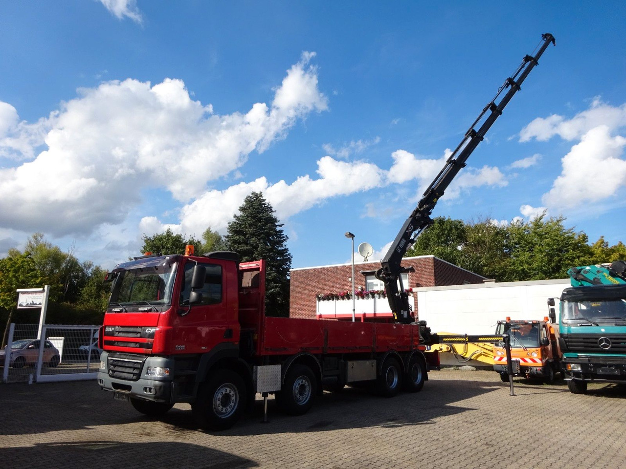 DAF 85.410 Pritsche + HIAB 322E6 Kran 8x4 - Kraanwagen: afbeelding 3 DAF 85.410 Pritsche + HIAB 322E6 Kran 8x4 - Kraanwagen: afbeelding 3