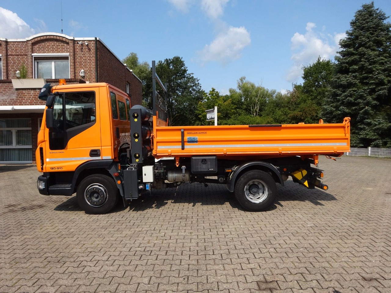 Iveco 120-210 MEILLER 3Skipper CNG GAS 4x2 - Kipper vrachtwagen: afbeelding 4 Iveco 120-210 MEILLER 3Skipper CNG GAS 4x2 - Kipper vrachtwagen: afbeelding 4