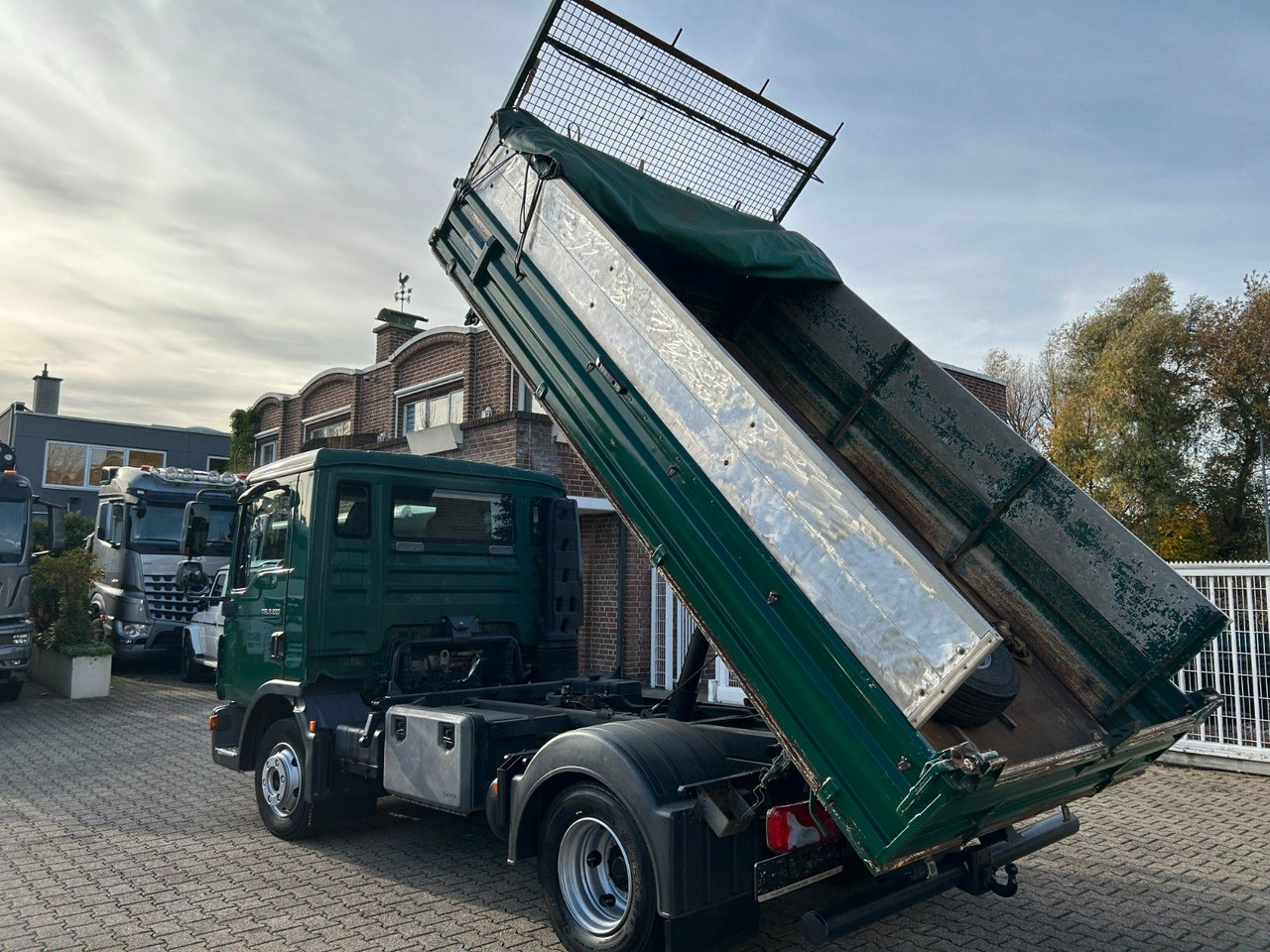 MAN 8.220 TGL MEILLER 3Skipper mit hohen Wänden - Kipper vrachtwagen: afbeelding 5 MAN 8.220 TGL MEILLER 3Skipper mit hohen Wänden - Kipper vrachtwagen: afbeelding 5
