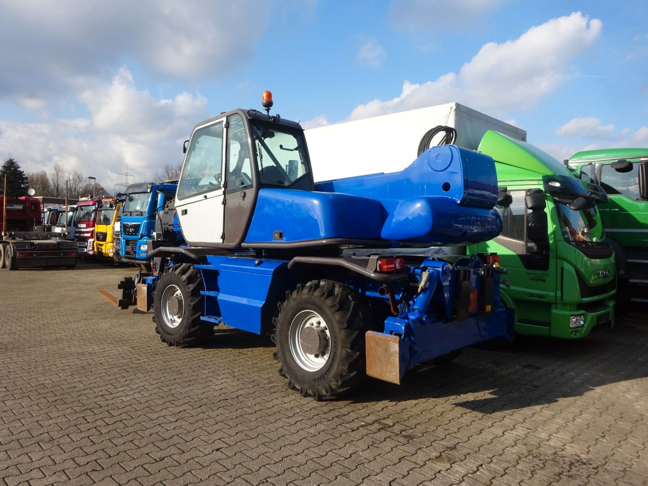 Manitou Teleskoplader MRT 2150 mit Palettengabel - Verreiker: afbeelding 4 Manitou Teleskoplader MRT 2150 mit Palettengabel - Verreiker: afbeelding 4