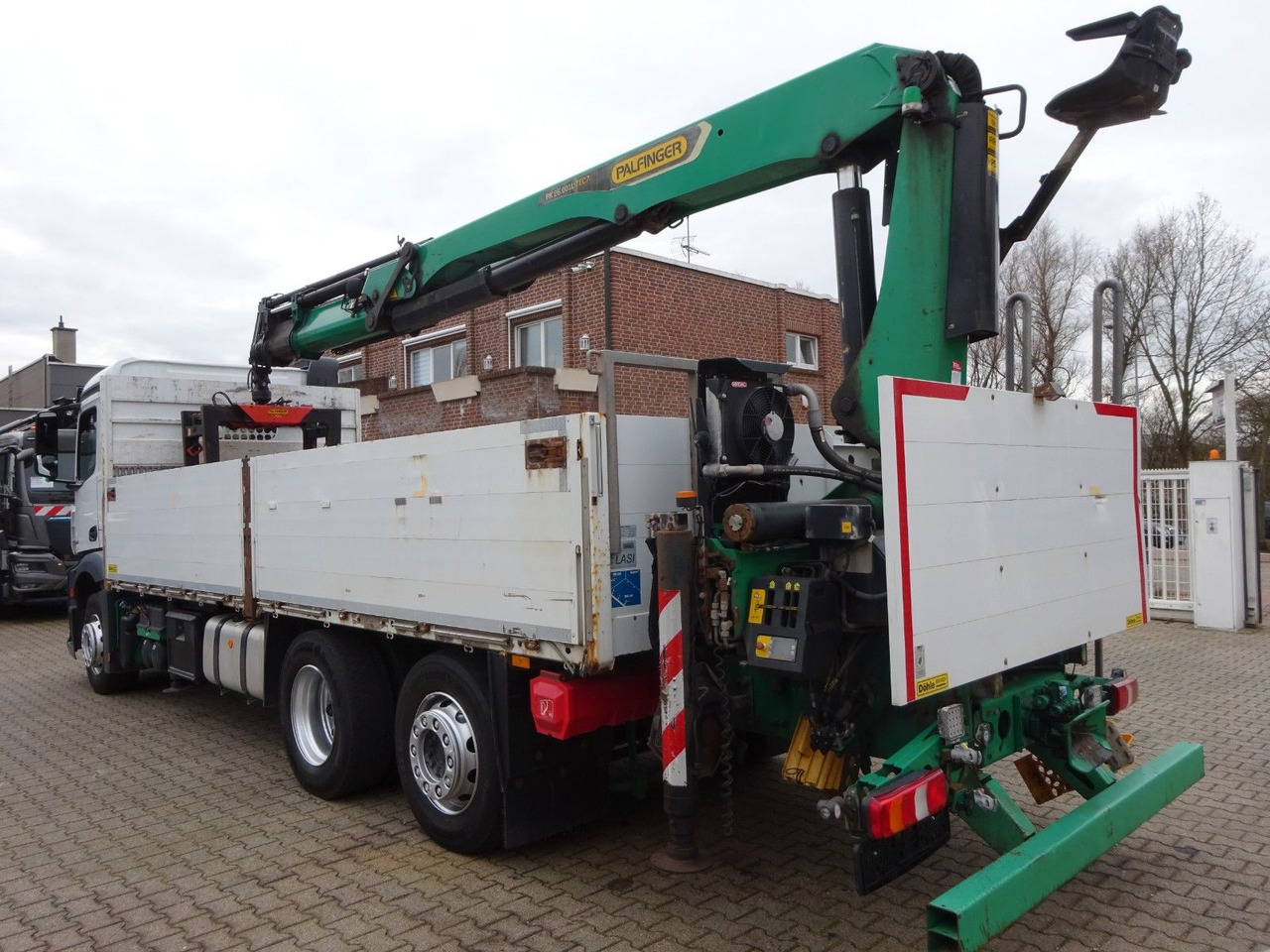 Kraanwagen, Vrachtwagen met open laadbak Mercedes-Benz 2543 Antos Baustoff +PK 26001  bis 20 m Auslage Mercedes-Benz 2543 Antos Baustoff +PK 26001  bis 20 m Auslage: afbeelding 11 Kraanwagen, Vrachtwagen met open laadbak Mercedes-Benz 2543 Antos Baustoff +PK 26001  bis 20 m Auslage Mercedes-Benz 2543 Antos Baustoff +PK 26001  bis 20 m Auslage: afbeelding 11