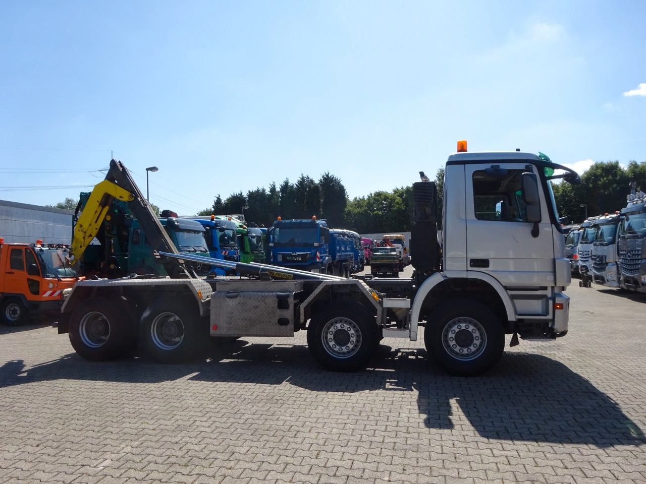 Haakarmsysteem vrachtwagen Mercedes-Benz 3244 Actros PALFINGER Abroller 8x4: afbeelding 12 Haakarmsysteem vrachtwagen Mercedes-Benz 3244 Actros PALFINGER Abroller 8x4: afbeelding 12