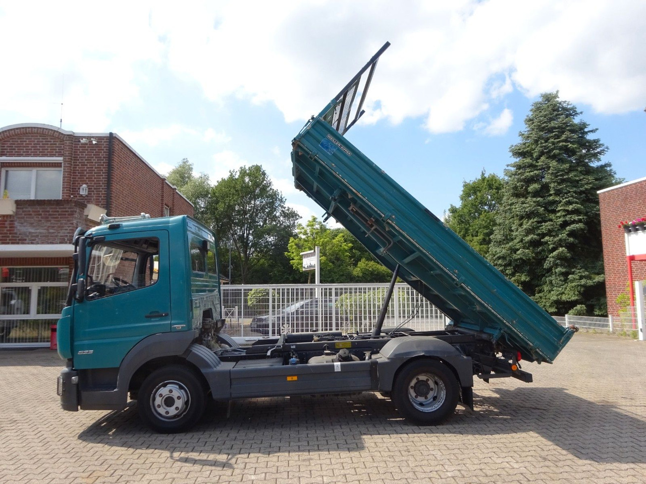 Mercedes-Benz 823 Atego MEILLER 3Skipper 4x2 - Kipper bestelwagen: afbeelding 5 Mercedes-Benz 823 Atego MEILLER 3Skipper 4x2 - Kipper bestelwagen: afbeelding 5