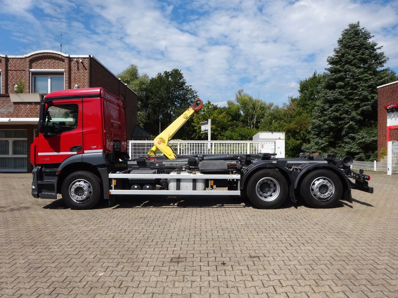 Mercedes-Benz Antos 2532 MEILLER Abroller Lift+Lenkachse 6x2 - Haakarmsysteem vrachtwagen: afbeelding 5 Mercedes-Benz Antos 2532 MEILLER Abroller Lift+Lenkachse 6x2 - Haakarmsysteem vrachtwagen: afbeelding 5