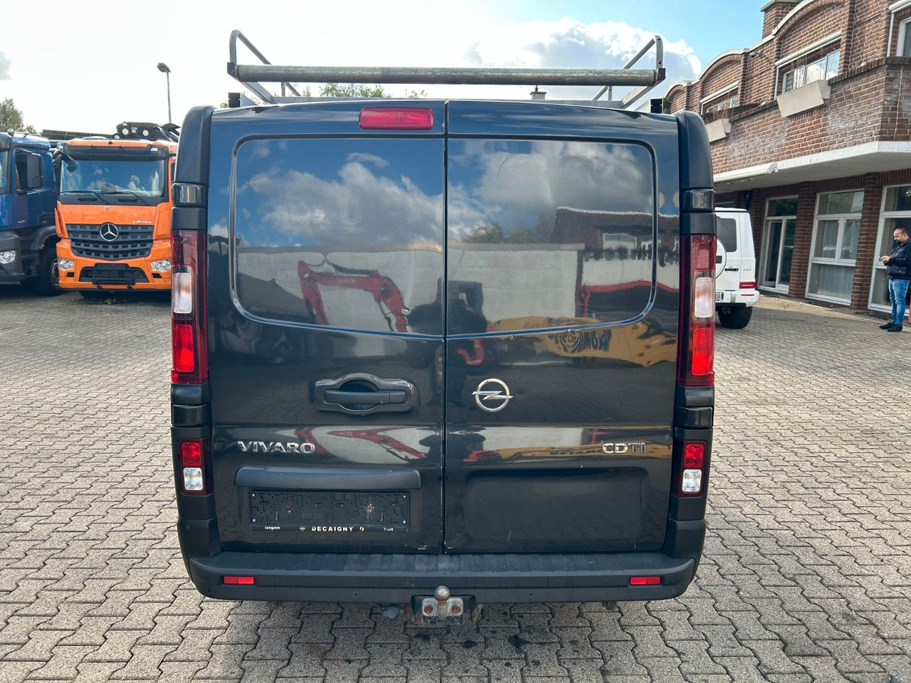 Opel Vivaro CDTI Kastenwagen 4x2 - Kleine bestelwagen: afbeelding 4 Opel Vivaro CDTI Kastenwagen 4x2 - Kleine bestelwagen: afbeelding 4