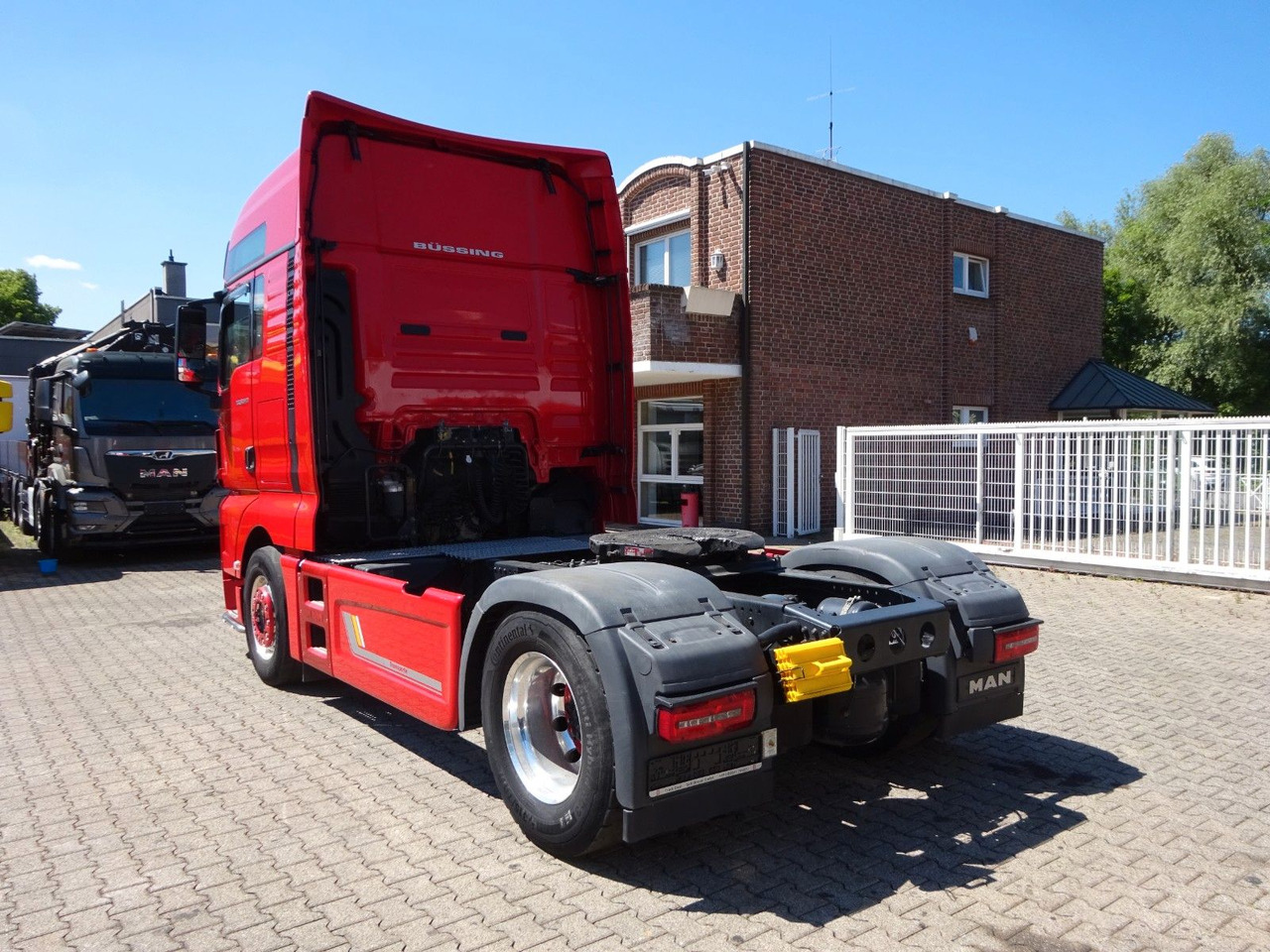 MAN 18.400 TGX SZM 4x2 - Trekker: afbeelding 4 MAN 18.400 TGX SZM 4x2 - Trekker: afbeelding 4