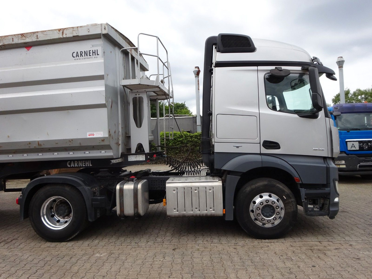 Mercedes-Benz 1845 Actros SZM mit Hydraulik Pumpe 4x2 - Trekker: afbeelding 4 Mercedes-Benz 1845 Actros SZM mit Hydraulik Pumpe 4x2 - Trekker: afbeelding 4