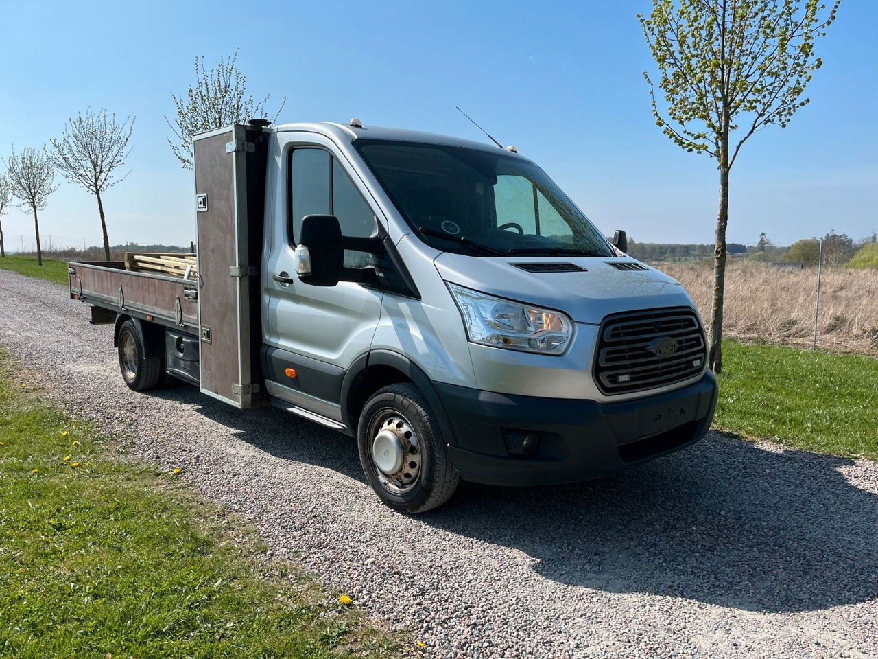 Ford Transit Pritsche 470 L3 Einzelkabine - Bestelwagen met open laadbak: afbeelding 2 Ford Transit Pritsche 470 L3 Einzelkabine - Bestelwagen met open laadbak: afbeelding 2