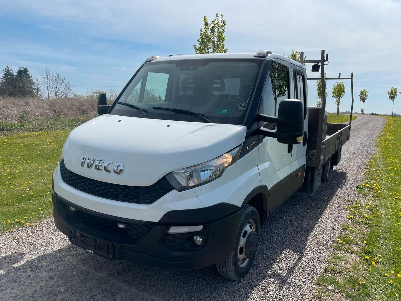 Iveco Daily 3.0 Fahrgestell Doppelkabine 50 C *Crane* - Bestelwagen met open laadbak, Bestelwagen met dubbele cabine: afbeelding 3 Iveco Daily 3.0 Fahrgestell Doppelkabine 50 C *Crane* - Bestelwagen met open laadbak, Bestelwagen met dubbele cabine: afbeelding 3