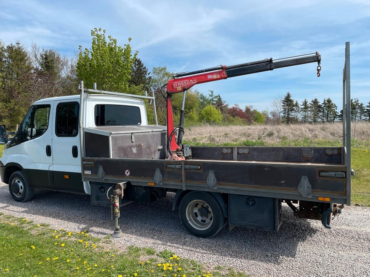 Iveco Daily 3.0 Fahrgestell Doppelkabine 50 C *Crane* - Bestelwagen met open laadbak, Bestelwagen met dubbele cabine: afbeelding 2 Iveco Daily 3.0 Fahrgestell Doppelkabine 50 C *Crane* - Bestelwagen met open laadbak, Bestelwagen met dubbele cabine: afbeelding 2