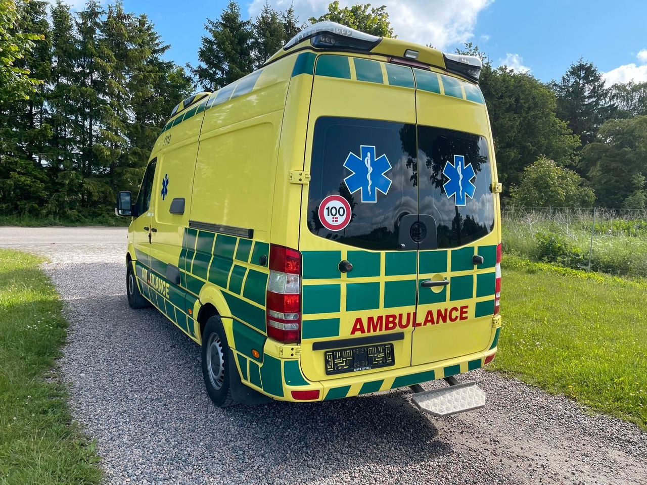 Mercedes-Benz Sprinter II Kasten 316 CDI Aut - Ambulance: afbeelding 3 Mercedes-Benz Sprinter II Kasten 316 CDI Aut - Ambulance: afbeelding 3