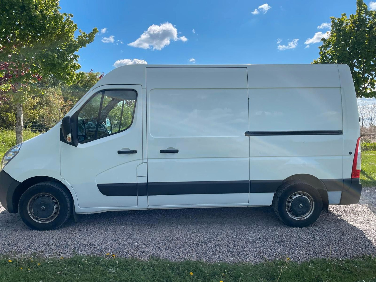 Opel Movano 2.3CDTi 170HP L2H2 Van *7600€ netto - Kleine bestelwagen: afbeelding 3 Opel Movano 2.3CDTi 170HP L2H2 Van *7600€ netto - Kleine bestelwagen: afbeelding 3