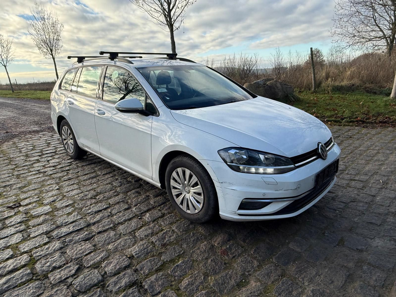 Volkswagen Golf VII 1.6 TDI Comfortline *LKW zull. 2sitze - Stationwagen: afbeelding 1 Volkswagen Golf VII 1.6 TDI Comfortline *LKW zull. 2sitze - Stationwagen: afbeelding 1
