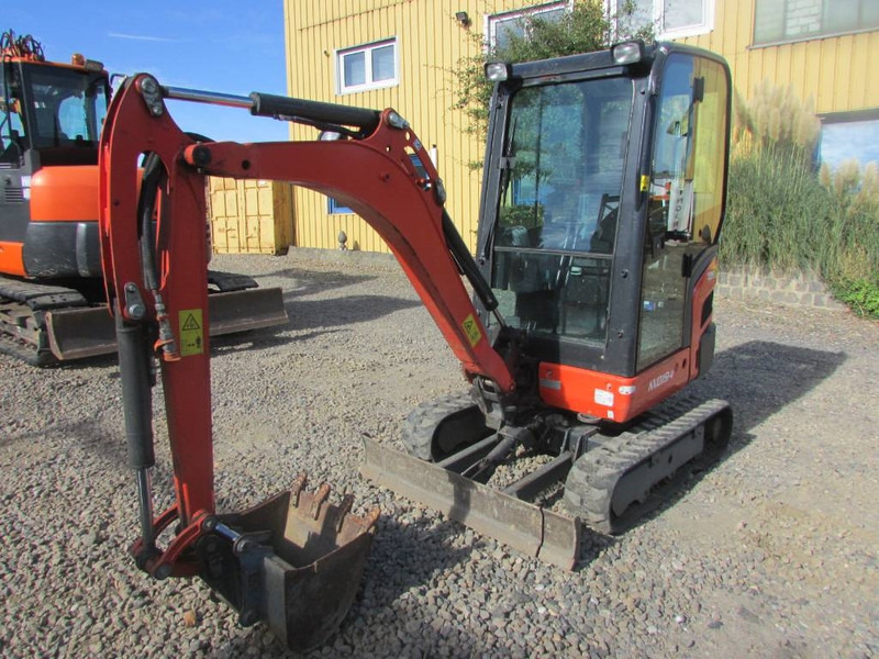 Kubota KX 019-4 - Minigraafmachine: afbeelding 2 Kubota KX 019-4 - Minigraafmachine: afbeelding 2