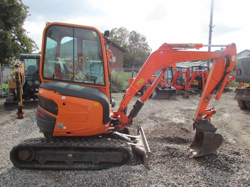 Kubota U 27-4 Minibagger 20.000 EUR - Minigraafmachine: afbeelding 2 Kubota U 27-4 Minibagger 20.000 EUR - Minigraafmachine: afbeelding 2