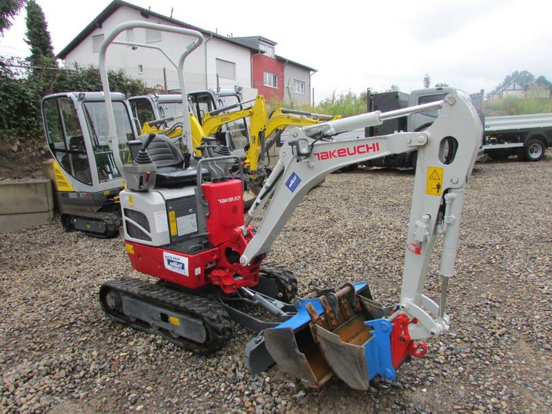 Takeuchi TB 210 R Minibagger 18.000 EUR - Minigraafmachine: afbeelding 4 Takeuchi TB 210 R Minibagger 18.000 EUR - Minigraafmachine: afbeelding 4