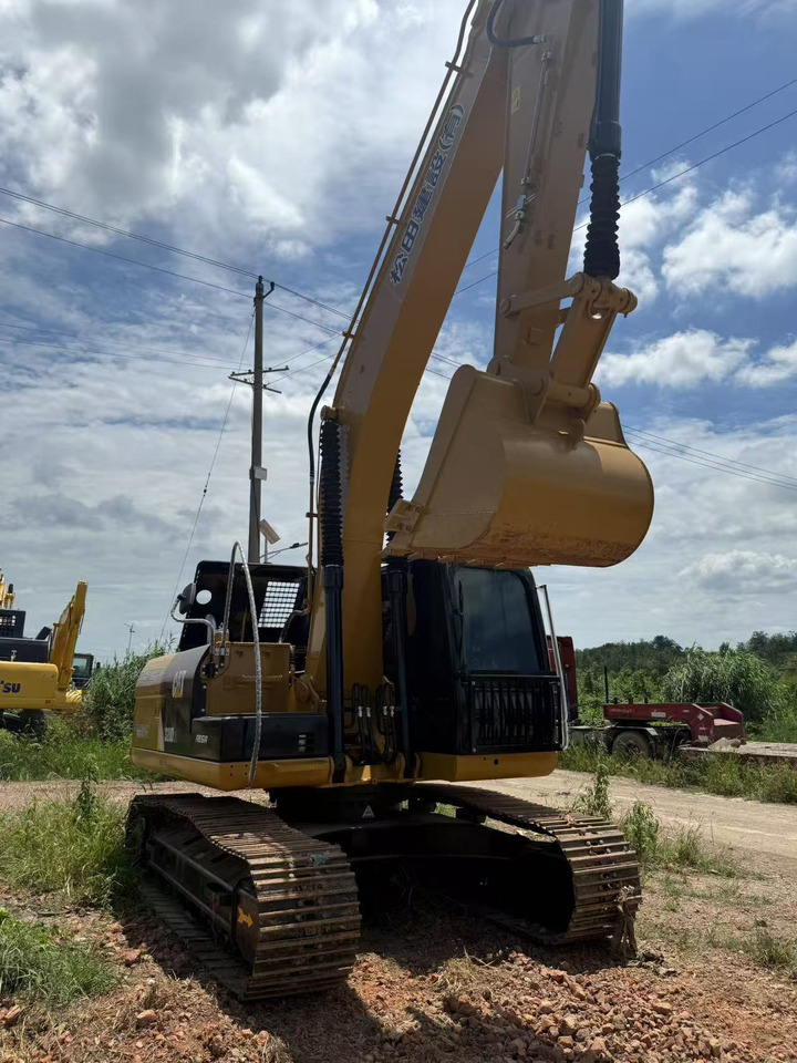 CAT 320D2 - Rupsgraafmachine: afbeelding 3 CAT 320D2 - Rupsgraafmachine: afbeelding 3
