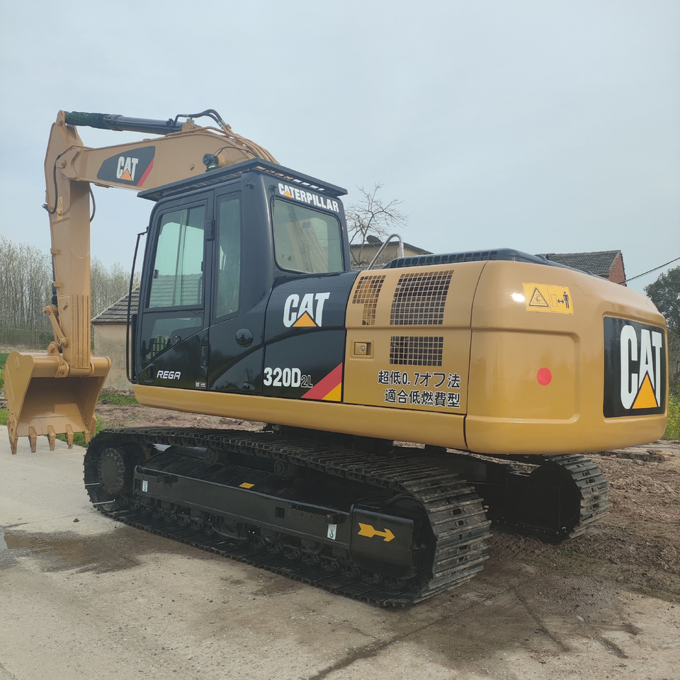 Rupsgraafmachine CATERPILLAR 320D2: afbeelding 1