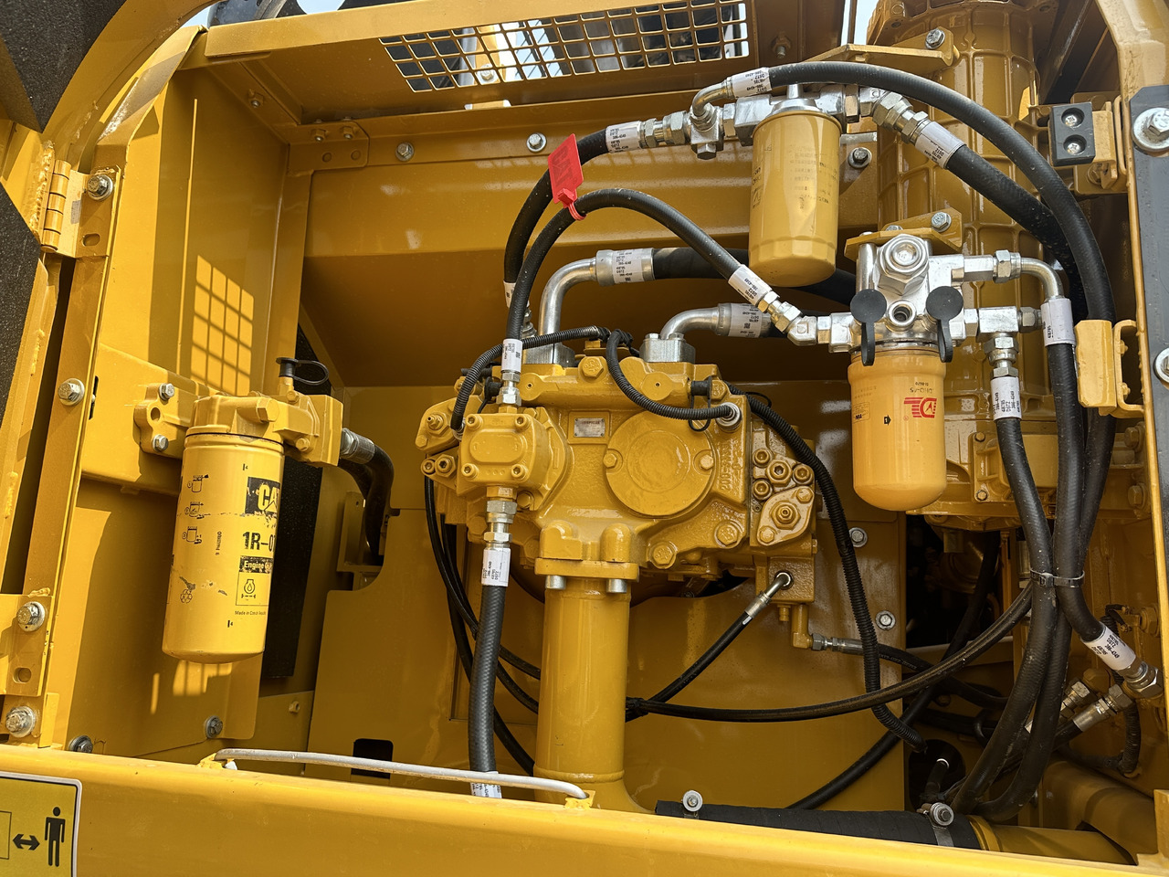 CATERPILLAR 329D2L - Rupsgraafmachine: afbeelding 5 CATERPILLAR 329D2L - Rupsgraafmachine: afbeelding 5