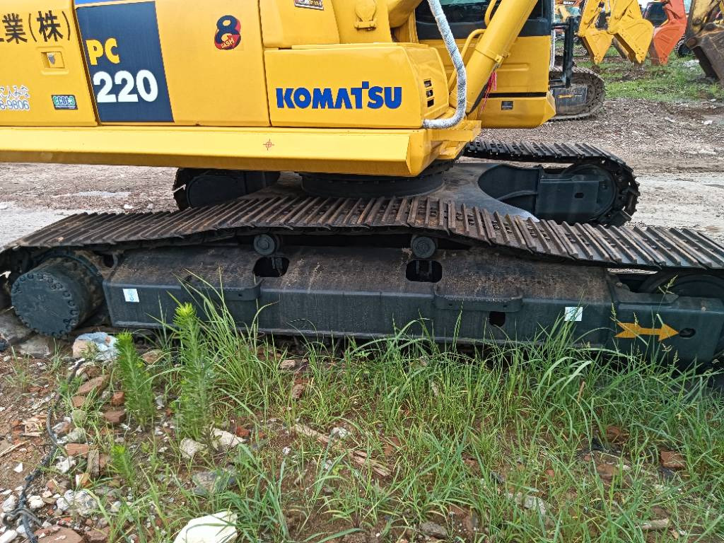 Rupsgraafmachine Komatsu PC 220-8: afbeelding 9