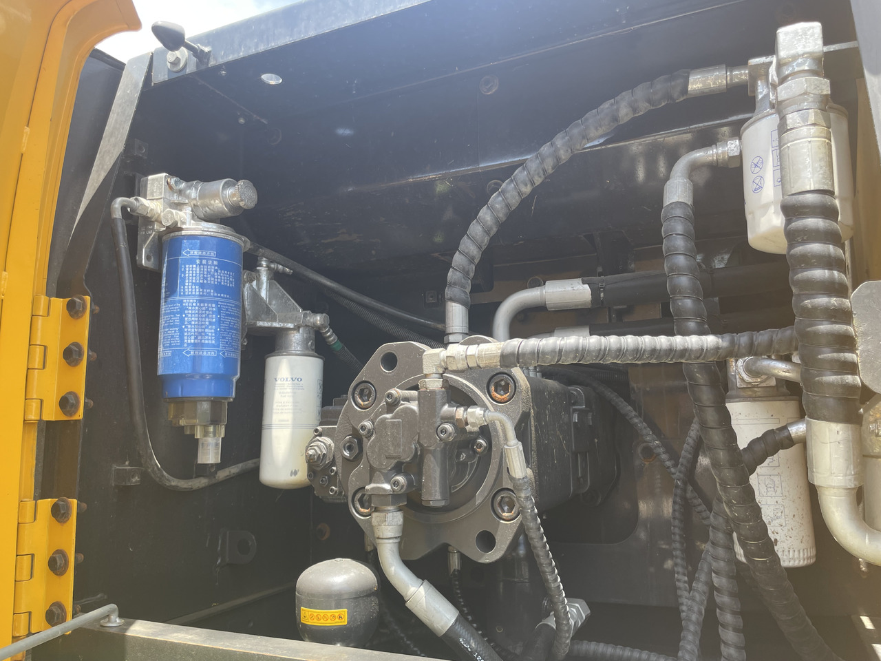 Rupsgraafmachine VOLVO EC240: afbeelding 7