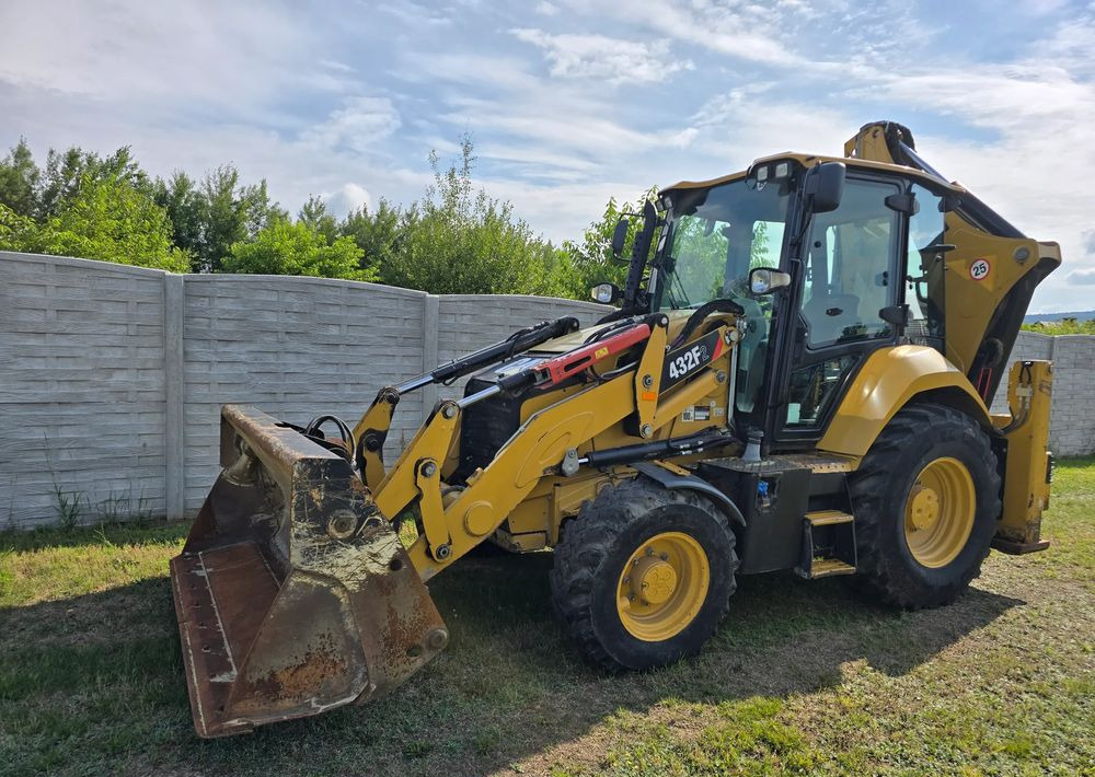 Caterpillar - Graaflaadmachine: afbeelding 1 Caterpillar - Graaflaadmachine: afbeelding 1