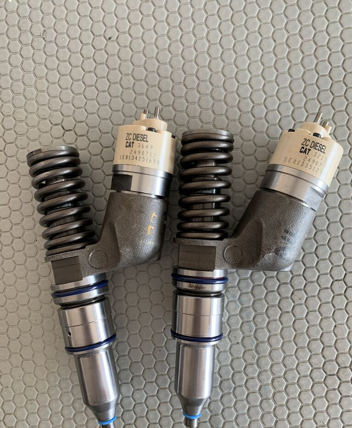 Caterpillar 2010 249-0712 Caterpillar truck - Injector voor Vrachtwagen: afbeelding 1 Caterpillar 2010 249-0712 Caterpillar truck - Injector voor Vrachtwagen: afbeelding 1